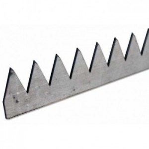 Bordure défensive en aluminium découpée au laser h:40mm ep:3mm L:1975 (Jusqu'à rupture de stock)